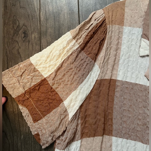 Jane & Delancey Blouse - Picture 2 of 5